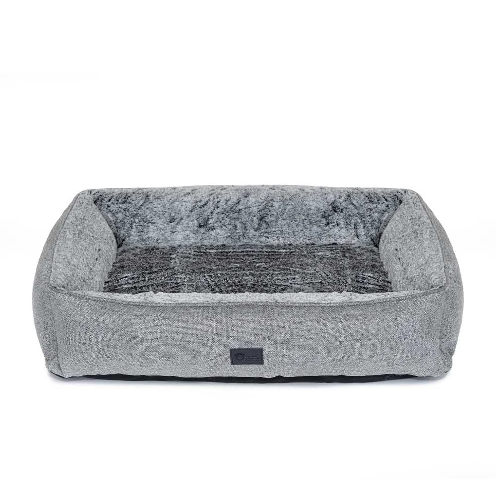 SPGDLAF-Main_b4366245-154d-4cc5-b742-bccc3077afbb_2000x.webp Dog Lounger Bed, Artic Faux Fur - Image 1